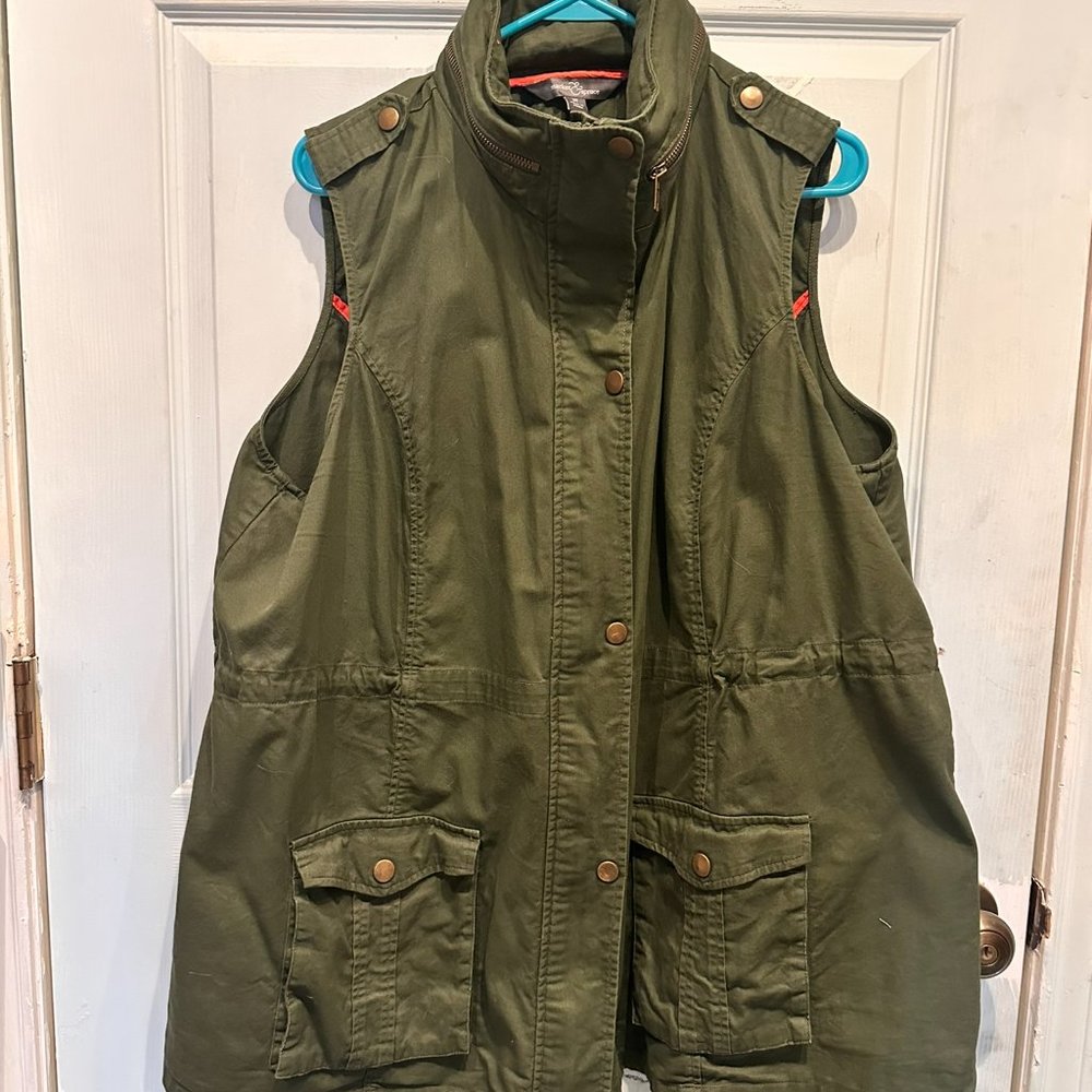 Market & Spruce Green Cargo Vest 3XL